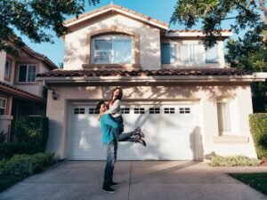 DSCR Versus Conventional Financing: Which Fits?